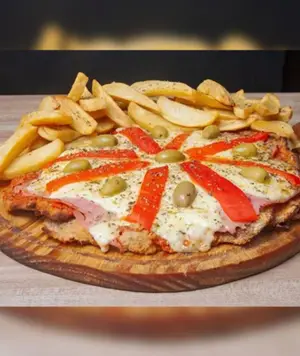 Milan. a la pizza mozzare. xxl