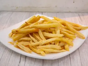 Papas fritas porción.