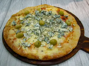 Pizza Roquefort