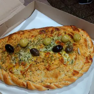 Calzon Napolitano