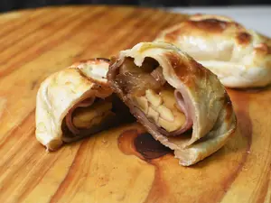 Emp. ananá y jamón