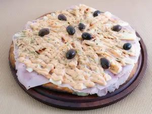 Pizza chica palmitos y jamón