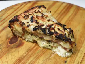 Porcion fugazzeta roquefort