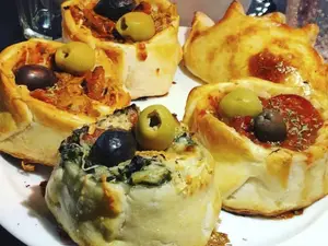 Canastita panceta y ciruela