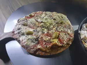 Chica napolitana con jamón