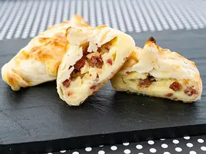 Empanada calabresa