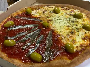 Muzzarella /anchoas grande
