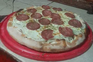 Pizza calabresa (grande)