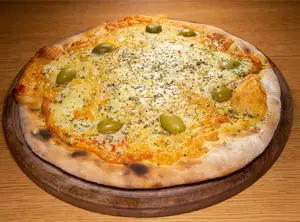 Pizza con provolone