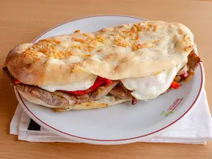 Sandwich lomito completo