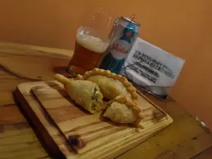 Empanada de osobuco