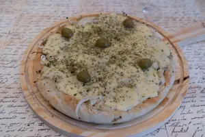 Pizza fugazza y cebolla chica