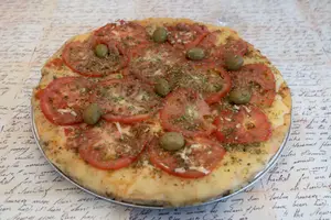 Pizza napolitana grande