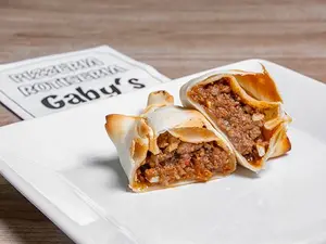 Empanada de carne picante