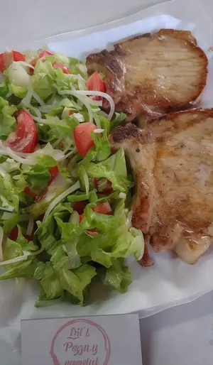 Bife de cerdo con mixta xl