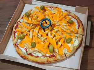 Mozzarella cheddar y papas