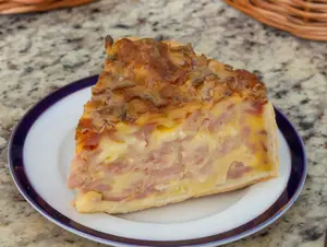 Tarta de Jamon y Queso