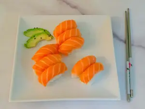 Niguiris de salmón (8 unidades)