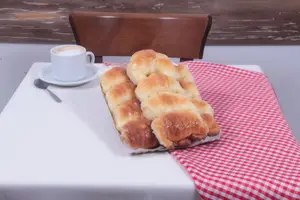 Docena de medialunas