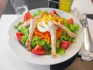 Ensalada Chicken Salad