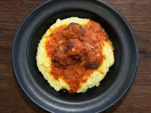 Menu - albondigas con pure