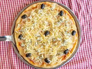 Pizza Cuatro Quesos Grd