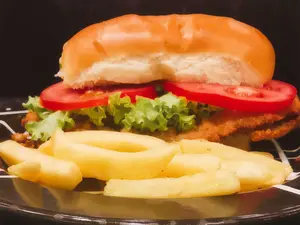 Sándwich De Milanesa + Papas Fritas