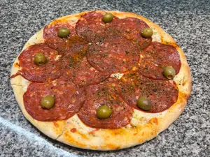 Pizza Calabresa