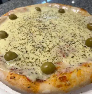 Pizza Muzzarella