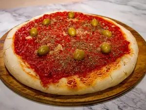 Pizza IOLA