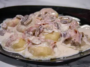 Sorrentinos De Jamón Y Muzza