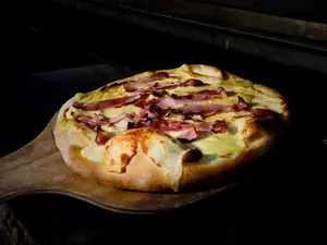 4p panceta y muzzarella