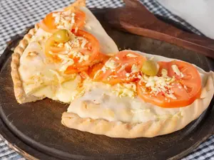 Calzone napolitano