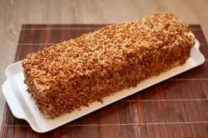 Postre helado almendrado