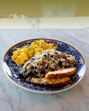 Gallo pinto + infusion