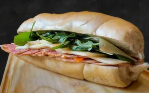 Sandwich Matambrito