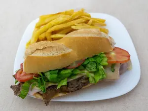 Sandwich churrasquito completo