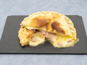 Tarta De Jamón Y Queso