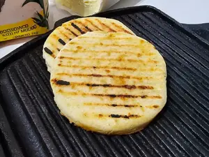 AREPAS CONGELADAS X 4