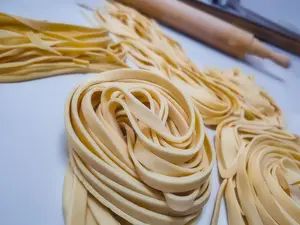 Fettuccines porcion (cocidos)