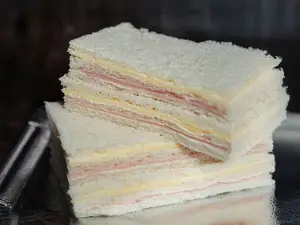 8 Triples de Jamón y queso
