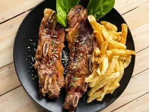 Asado con guarnición