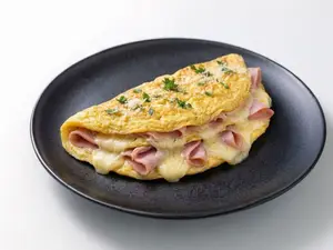 Omelette de jamón y queso