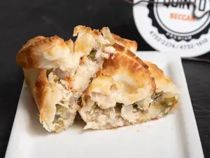 Empanada de pollo al verdeo