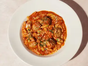 Cavatelli con meatballs