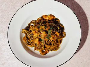 Spaghetti negro con langost