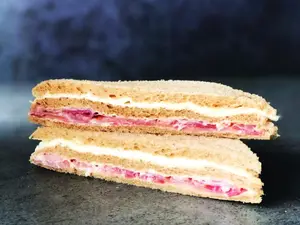 Triple de crudo y queso