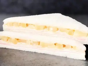 Triple de jamón y palmitos