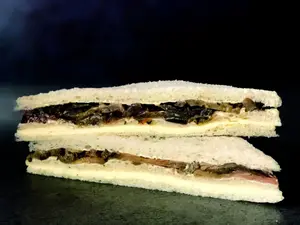 Triple de queso y berenjenas