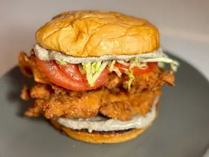 Pollo crispy simple con papas
